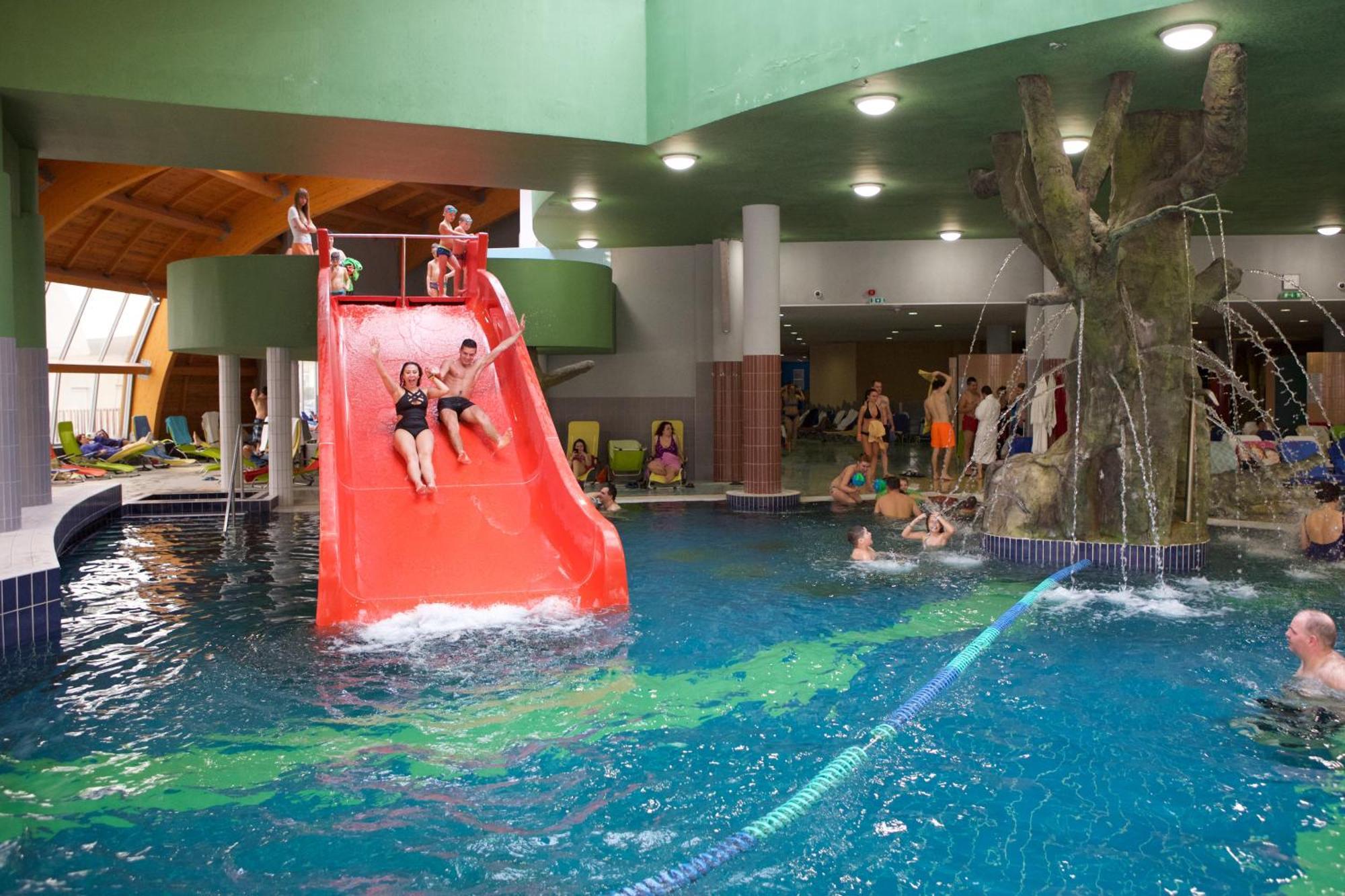 Hungarospa Thermal Camping Mobilhaz Hajduszoboszlo Bagian luar foto